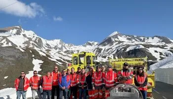 C’est parti pour le déneigement et l’ouverture des grands cols de Savoie !
