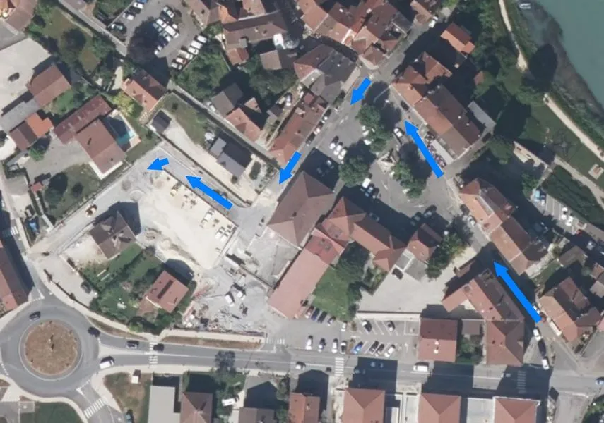 Centre-ville-Seyssel-Place-Gd-Rue-mai-2025