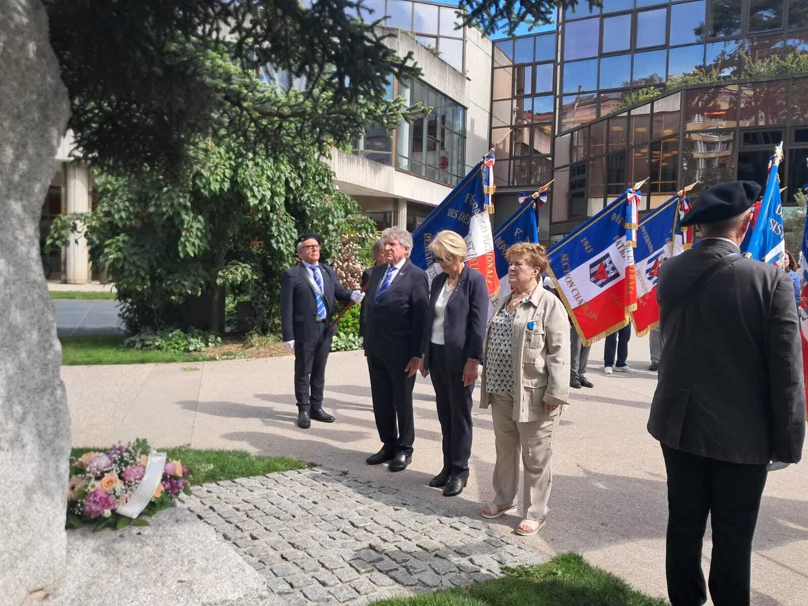La cérémonie d’hommage de la FNDIRP dans le cadre du congrès organisé à Annecy a réuni des membres venant des 4 coins de la France.