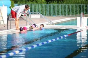 Cours de natation, aquagym et activités seront proposés à la piscine de Rumilly. 