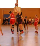 Les Cadettes, championnes interdépartementales, en cours de match