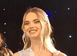 Anaïs Laperrousaz, albygeoise de 20 ans, 3ème dauphine de Miss Pays de Savoie.