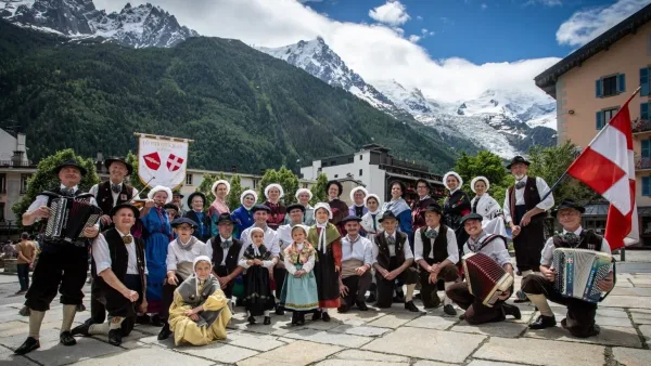 Le groupe folklorique, Lô p'tiouts Jean de Vovray, vous accueillera pour un 