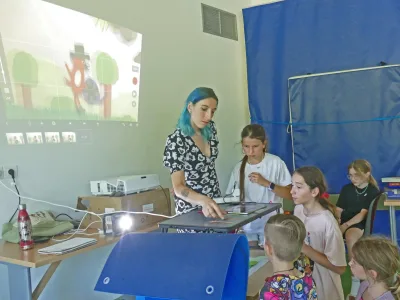 Les apprentis réalisateurs en plein travail.