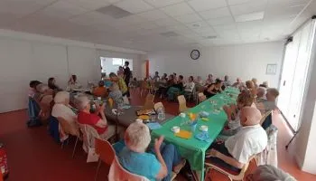 Lors du repas.