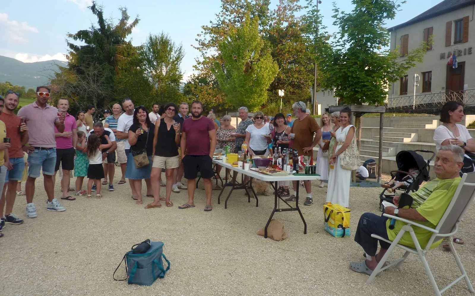 Les habitants étaient contents d'être là.