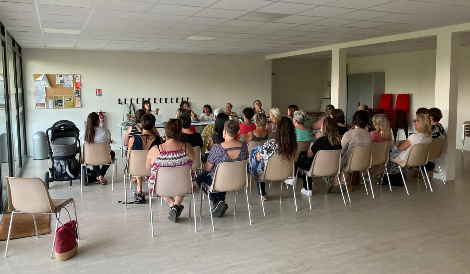 Lors de la réunion.