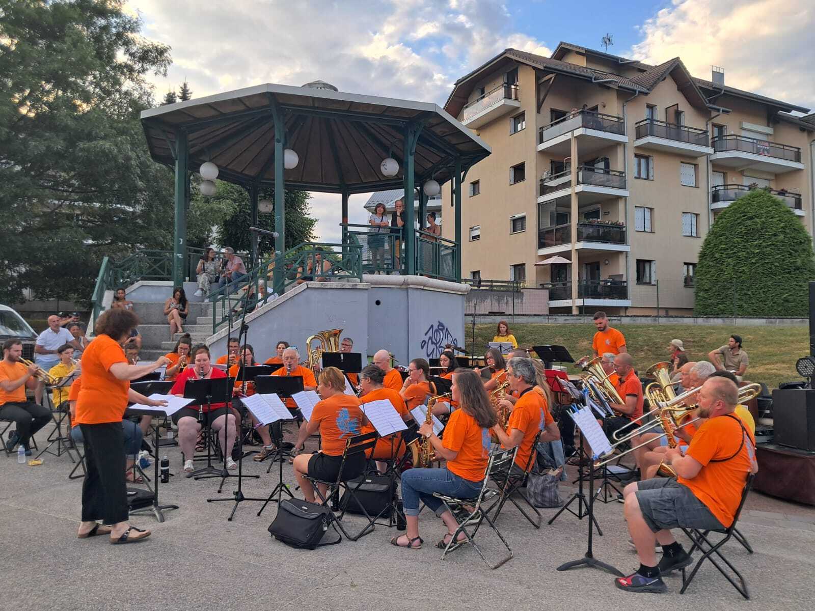 Musique. L'orchestre d'harmonie a joué après la cérémonie des pompiers.  - Photo : Alexis Fernandez 