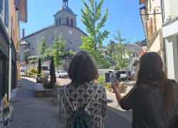 Le rallye photo a permis de voir les différences entre le passé et le présent de Rumilly.