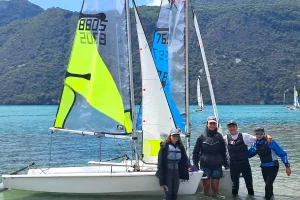 Margaux, Arthur, Nohan et Timao, jeunes adhérents du Club Nautique Voile d'Aix-les-Bains font partie des compétiteurs.