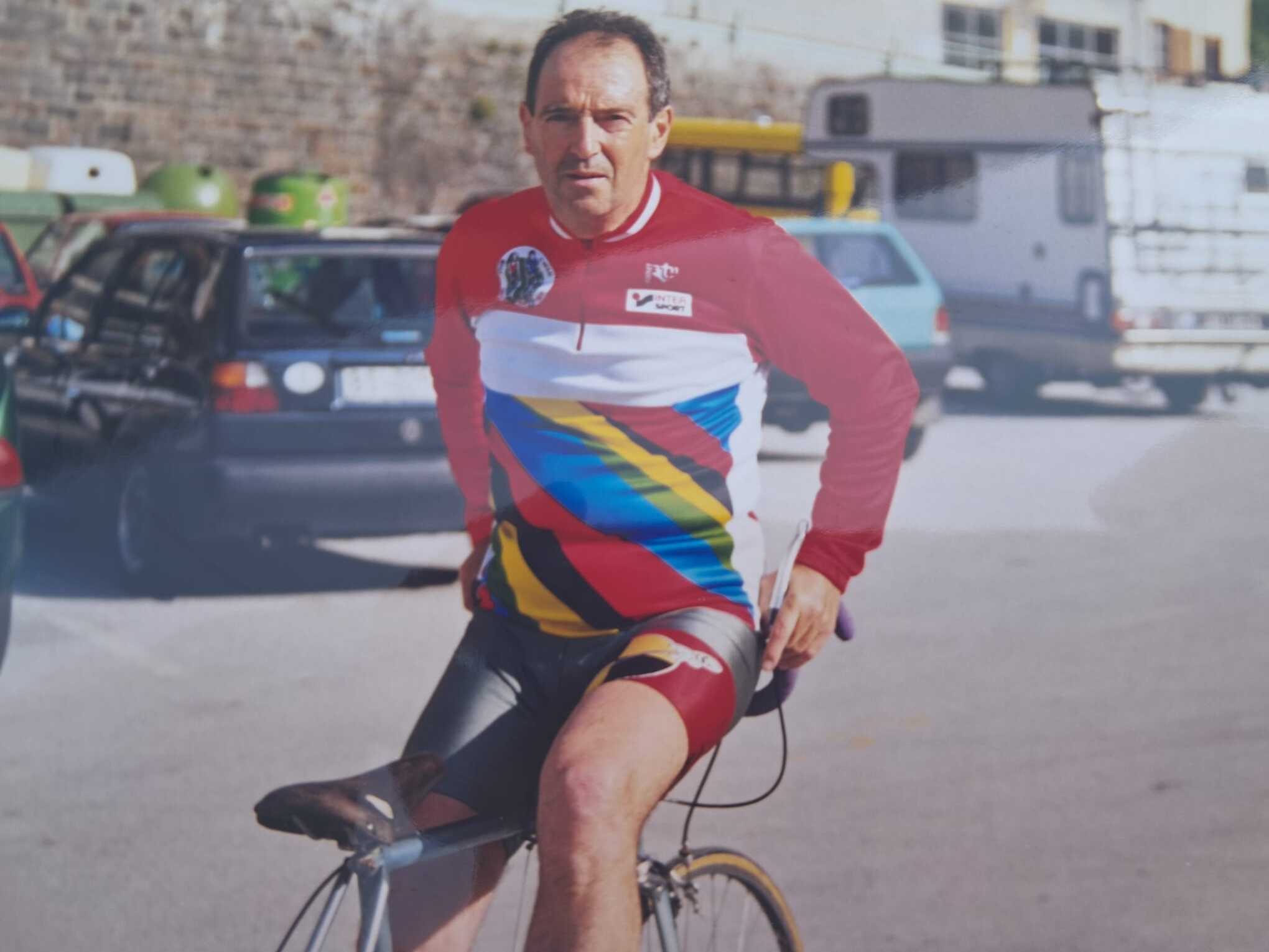 Robert Poggio sur son vélo. - Photo : Robert Poggio