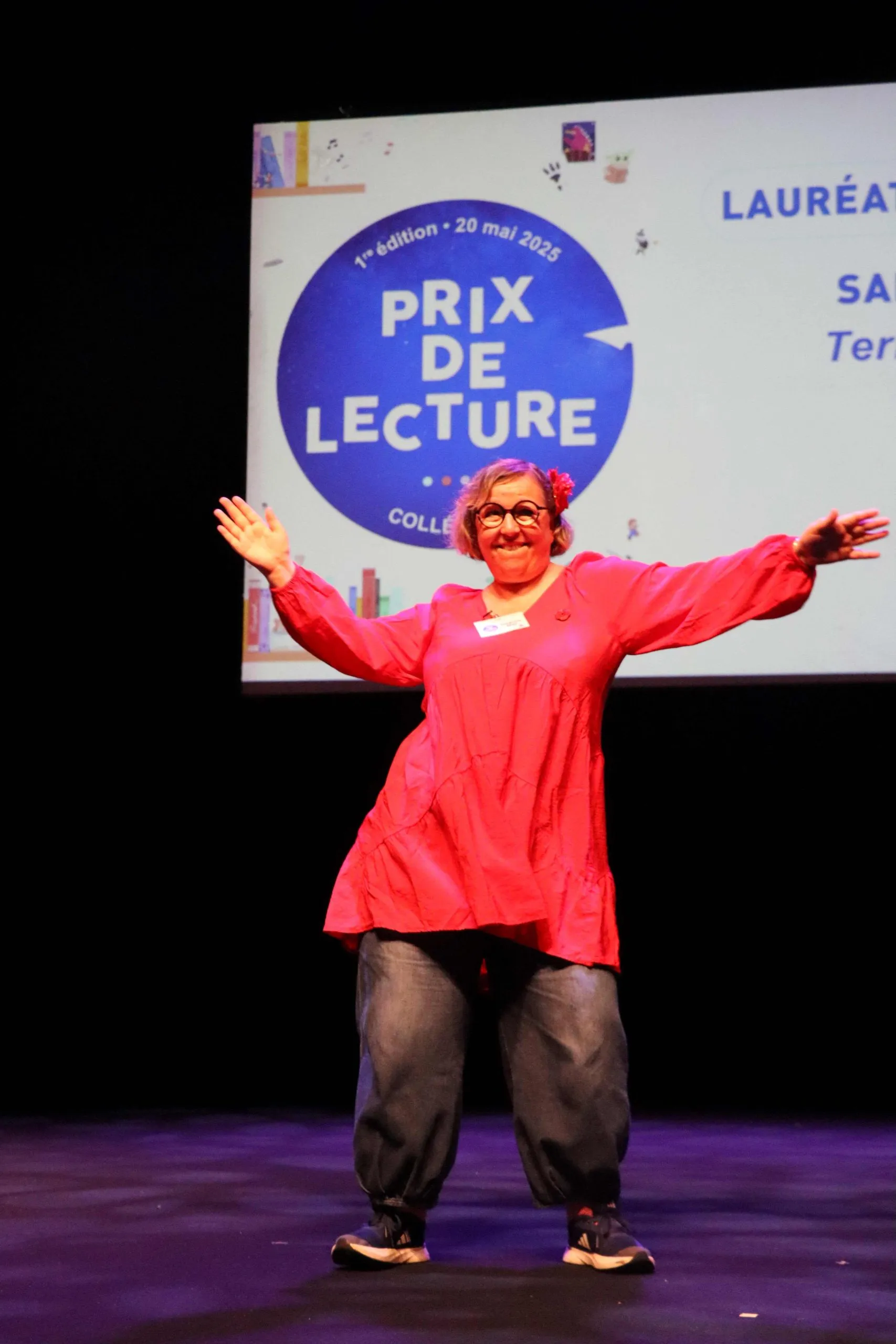 Sandrine Beau, lauréate du 1er prix de lecture des collégiens