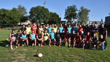 Le groupe des seniors à l'entraînement.