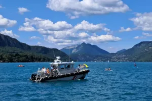 Le nouveau bateau de gendarmerie sur le lac d'Annecy.
