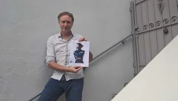 Qui est Robin Entreinger, le réalisateur qui vit à Sales ?