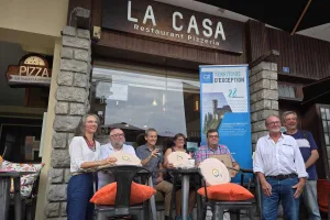 Lors de la présentation.