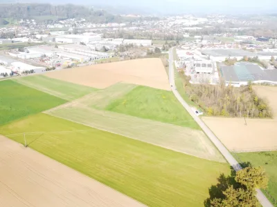 La plaine de Balvay est censé accueillir un parc d'activité sur 4 hectares, créant 90 emplois et bénéficiant à auteur de plus de 13 millions d'euros de contrats aux entreprises de construction du territoire.
