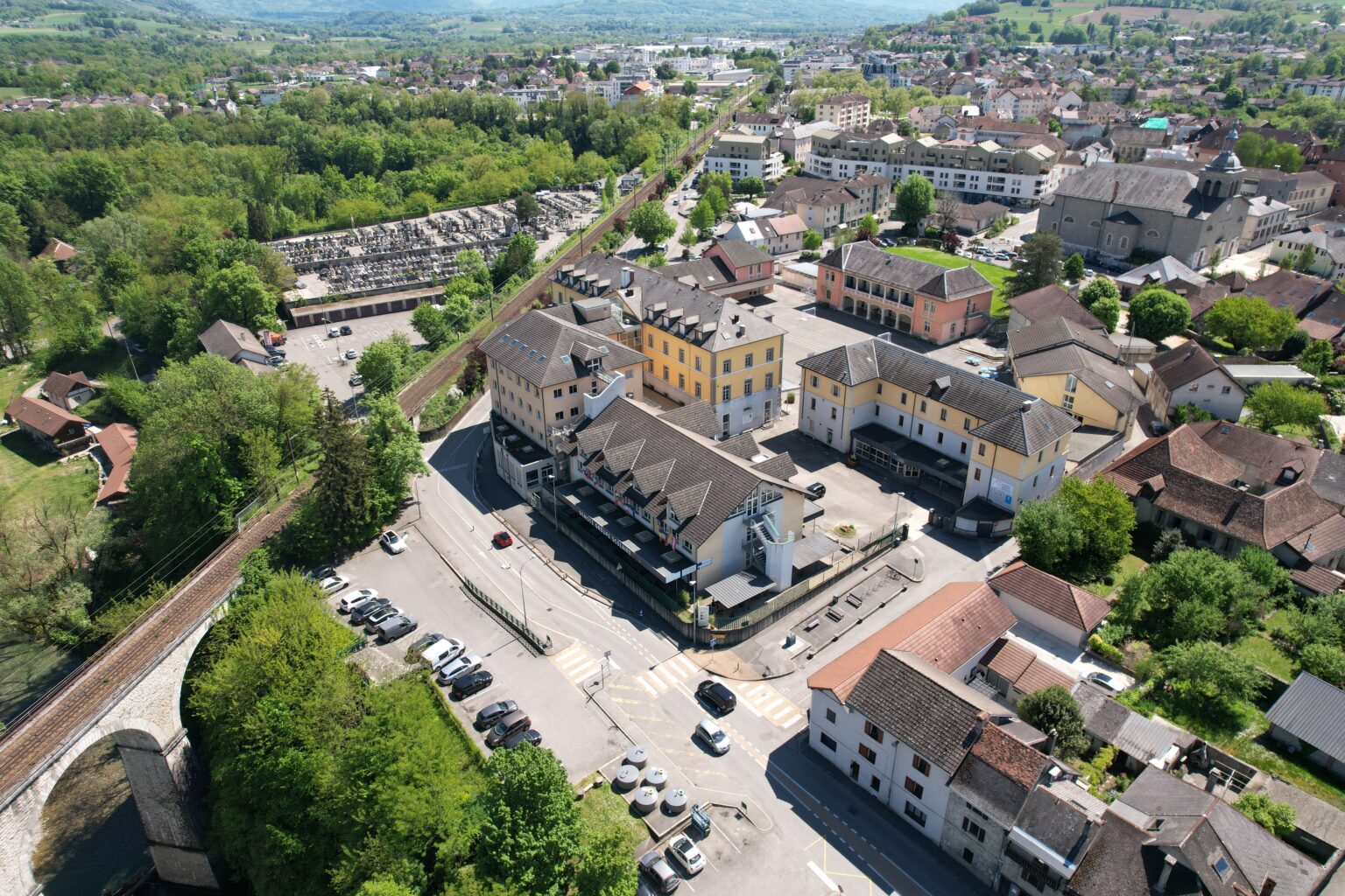 Vue aérienne. - © Mairie Rumilly
