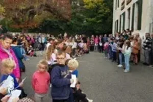 A Gruffy, au groupe scolaire qui porte le nom de Georges Duffaud.