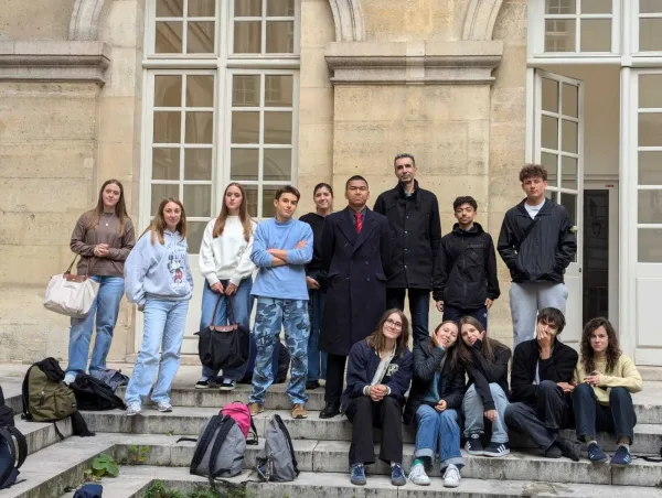La classe défense a fait beaucoup de visites.