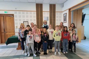Le conseil municipal enfants au complet.