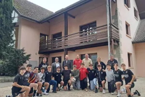 Les jeunes passent toute la semaine au Centre d'Entraînement Labelisé pour s'entraîner au rugby.