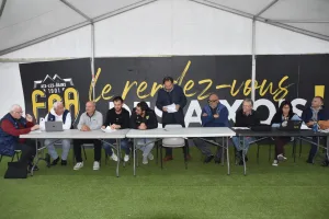 Les membres du bureau du FCA.