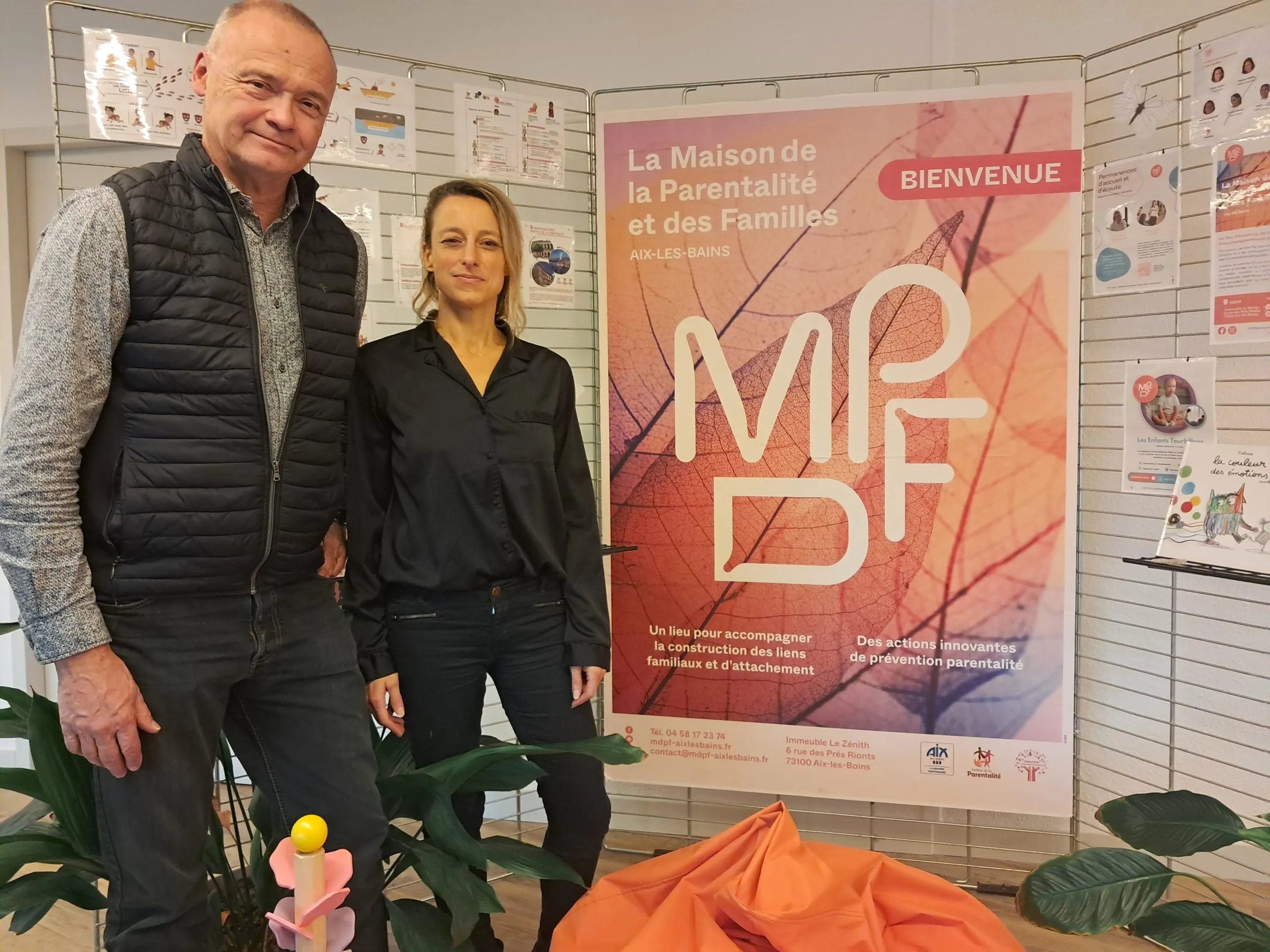 Parents/enfants : 1ère en Rhône-Alpes - un lieu d'accueil, d'écoute et d'accompagnement innovant