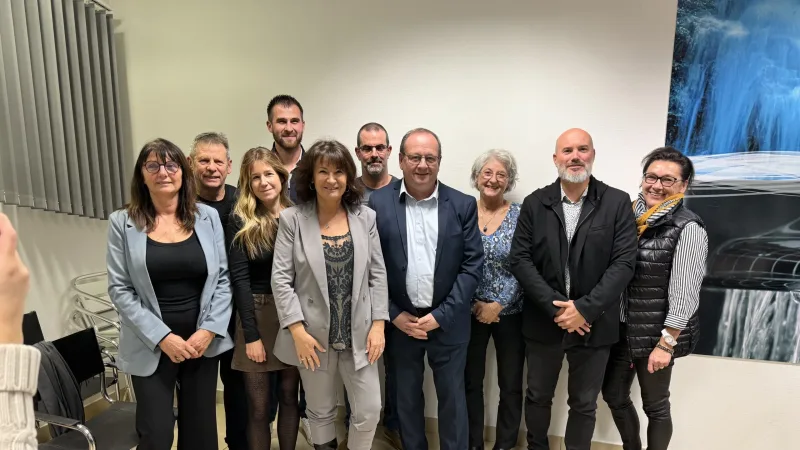 Pour les femmes : Catherine FIllard - ⁠Catherine Francoz - ⁠Mireille Magri - ⁠Rebecca Hobbe - ⁠Nathalie Schmitt. Pour les hommes : Corentin Charpentier - Jean-Michel Robergeon - ⁠Jérôme Picon - ⁠Olivier Chastaing - ⁠Christian André.