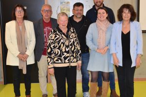 La photo des 7 membres de la Minorité, de gauche à droite : Catherine Fillard, Alain Paget, Laurence Dagand, Carlos Machado Coelho, Corentin Charpentier, Fanny Grenacker et Nathalie Schmitt.