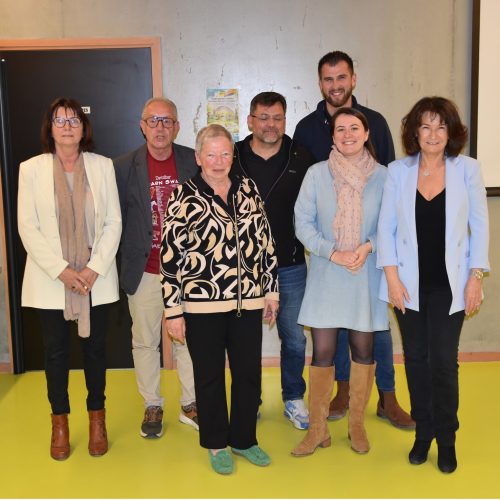 La photo des 7 membres de la Minorité, de gauche à droite : Catherine Fillard, Alain Paget, Laurence Dagand, Carlos Machado Coelho, Corentin Charpentier, Fanny Grenacker et Nathalie Schmitt.