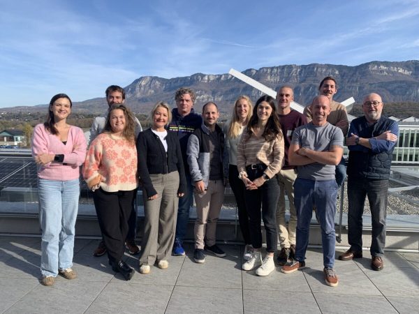 Hervé Laurent et les lauréats de la dernière promotion du programme La Traversée.