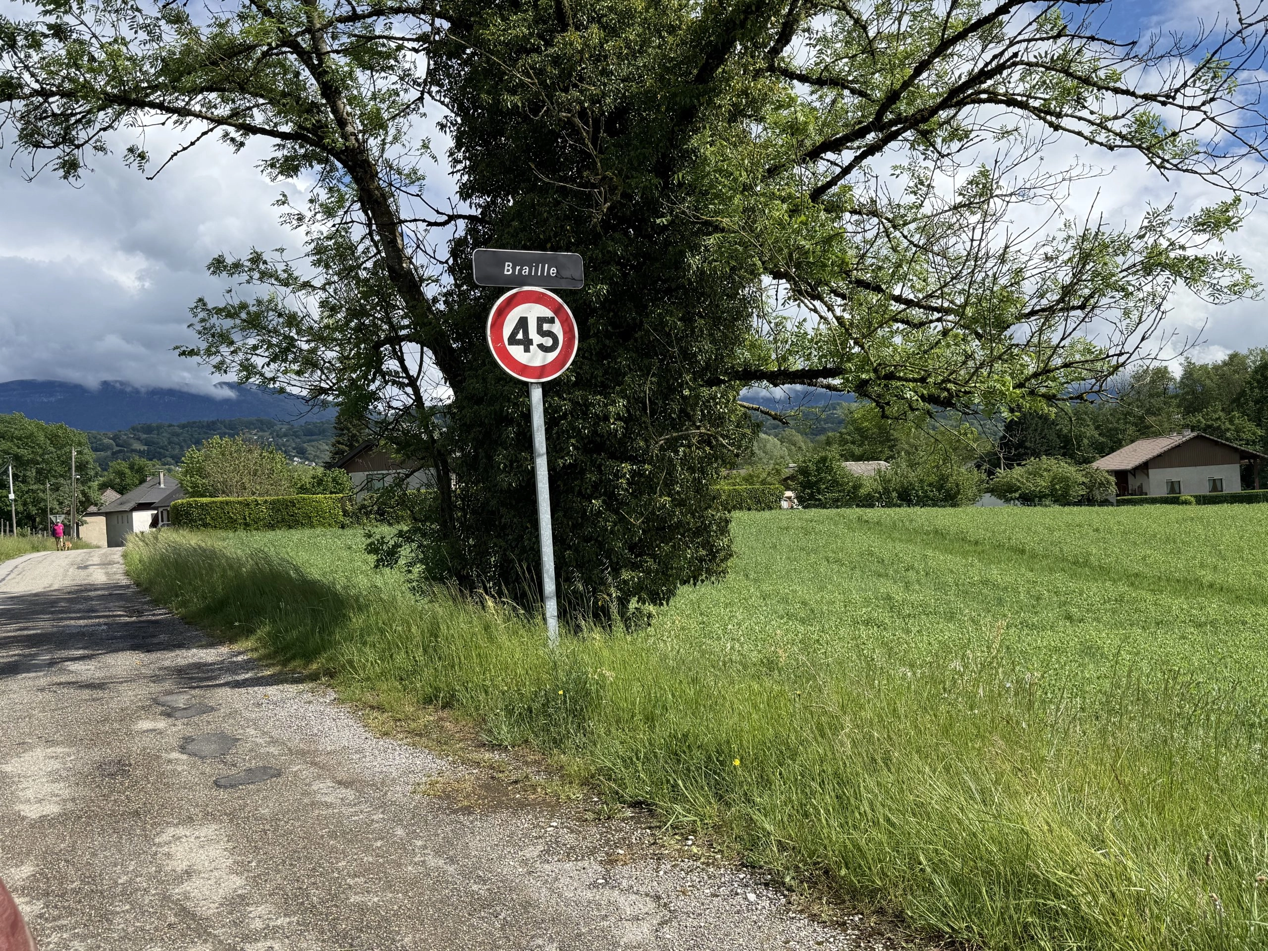PFAS : L'alerte s'étend à Entrelacs