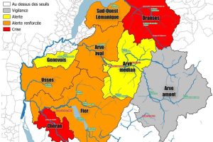 Illustration de la mie en alerte du département de la Haute-Savoie concernant ses cours d'eau.