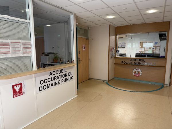 L'accueil au premier étage.