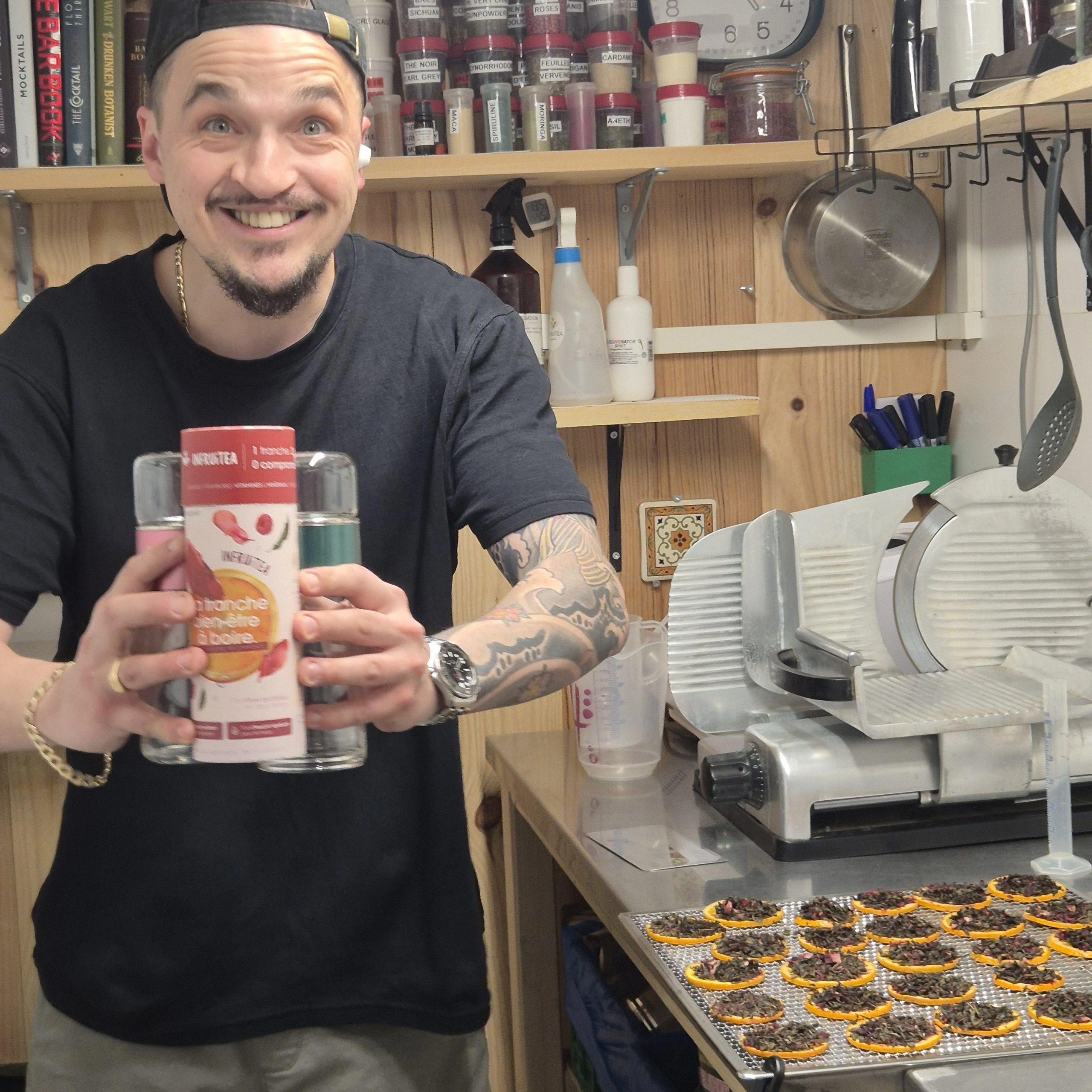 Il invente une tranche de fruit capable de créer... deux boissons