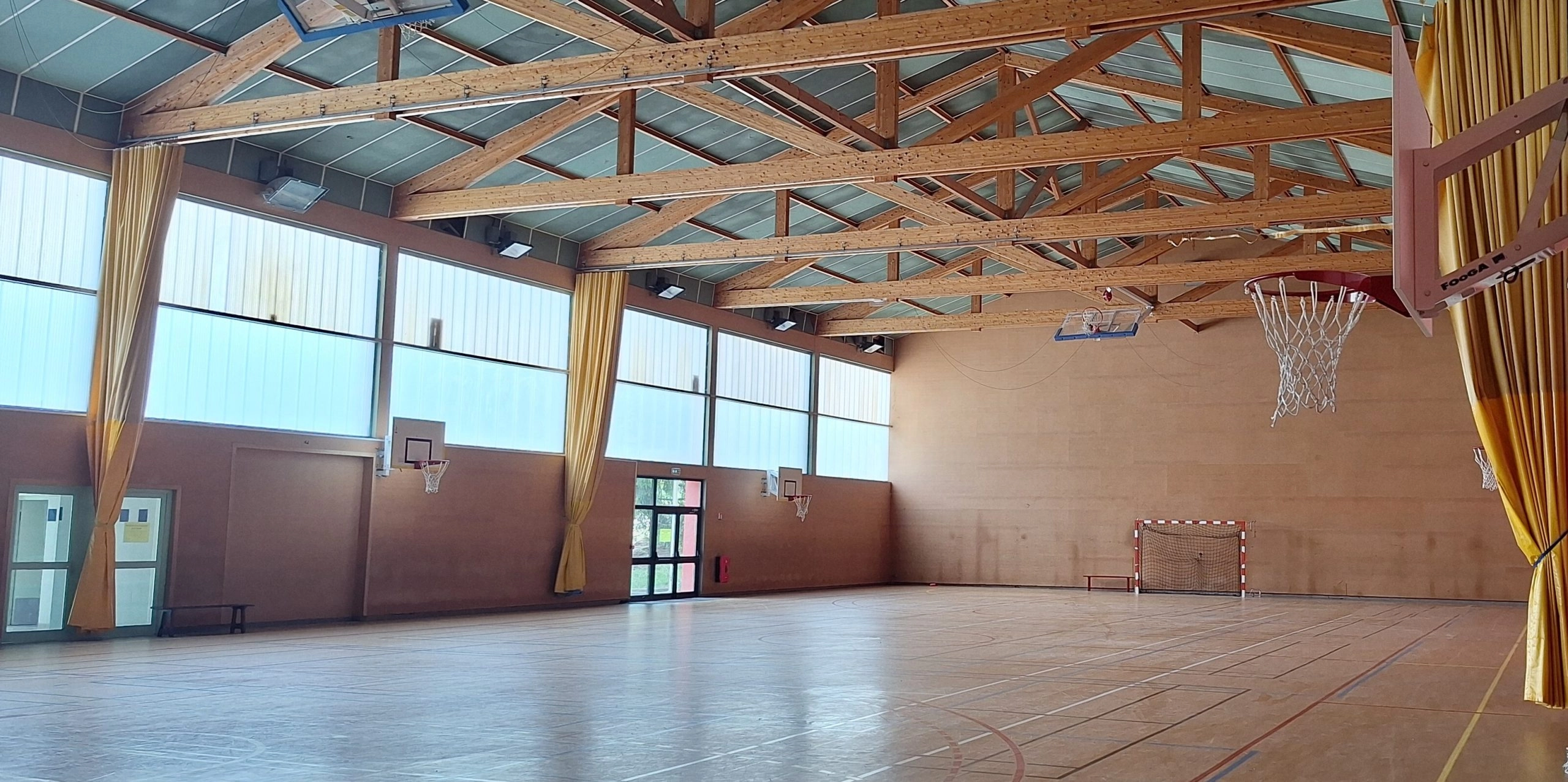 Le gymnase du collège René Long fermé