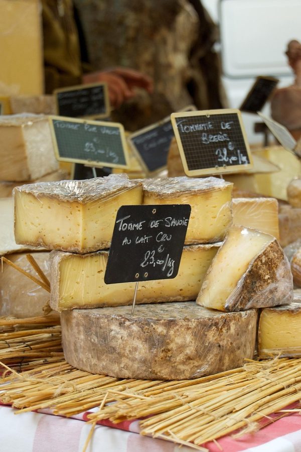 Les produits du terroir - fromages, plantes aromatiques, légumes, miels et artisanat - seront à l'honneur samedi 19 septembre.