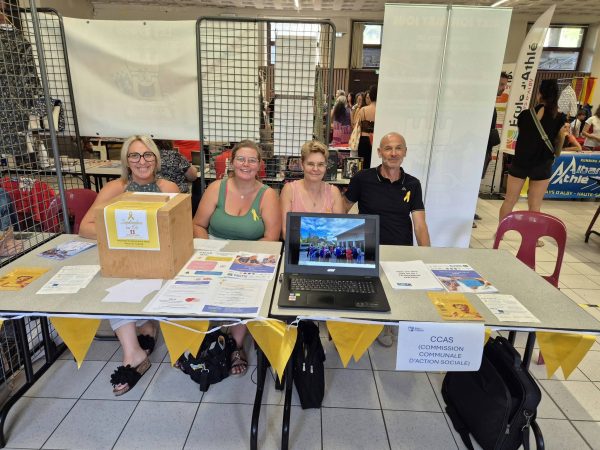 Nouveauté cette année : le CCAS a participé au forum pour expliquer quel est son rôle au sein de la commune.