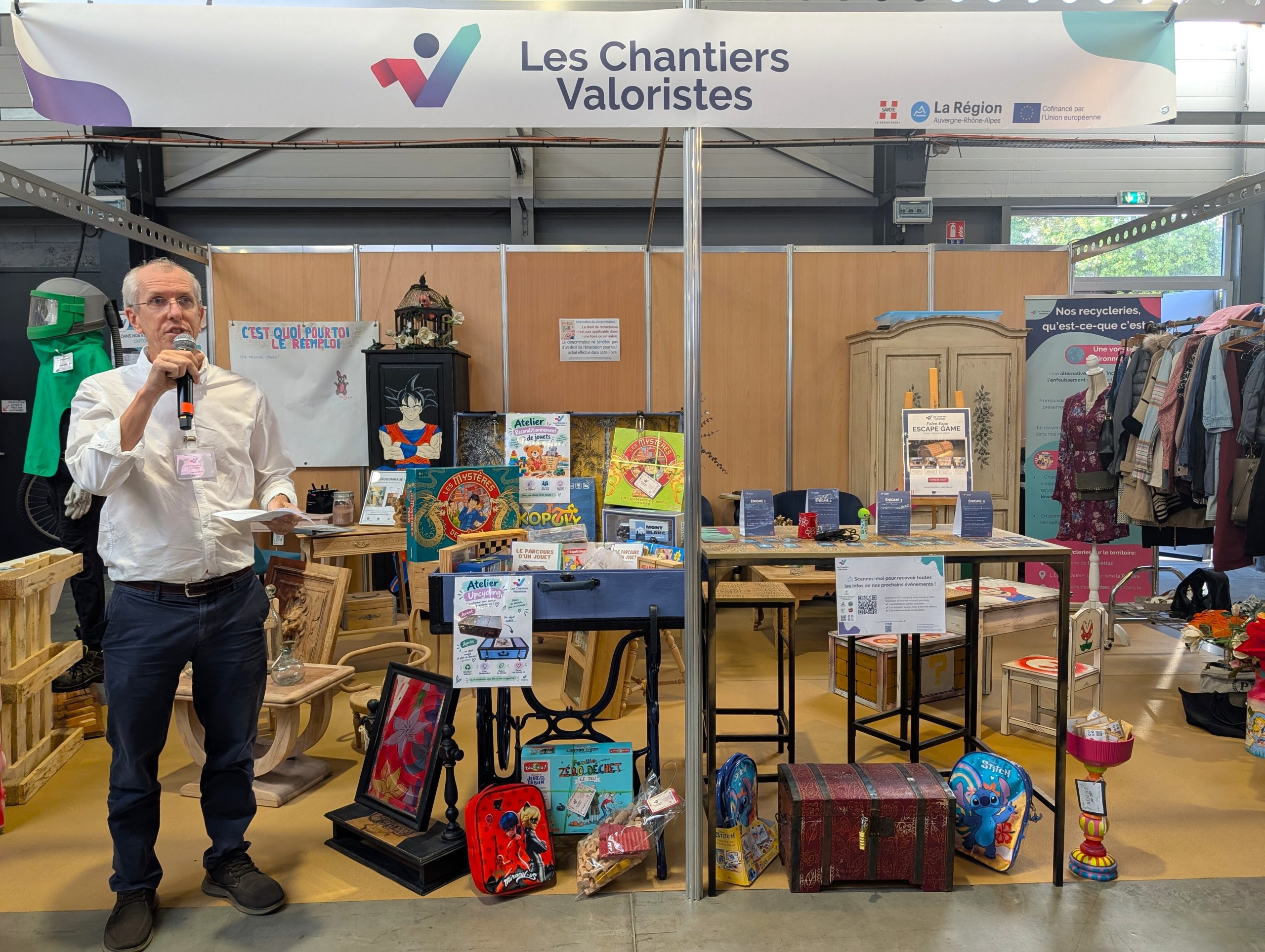Asso à l'honneur. Le réemploi est mis en lumière sur le stand de l'association Les Chantiers Valoristes. - ©Claire Castelar