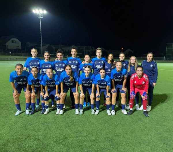L'équipe féminine s'est qualifiée pour le troisième tour de la coupe de France.