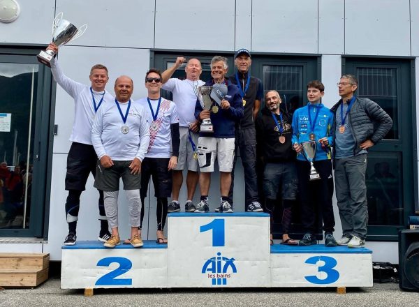 Le CNVA remporte le titre de champion d'Europe dans la catégorie Racer.