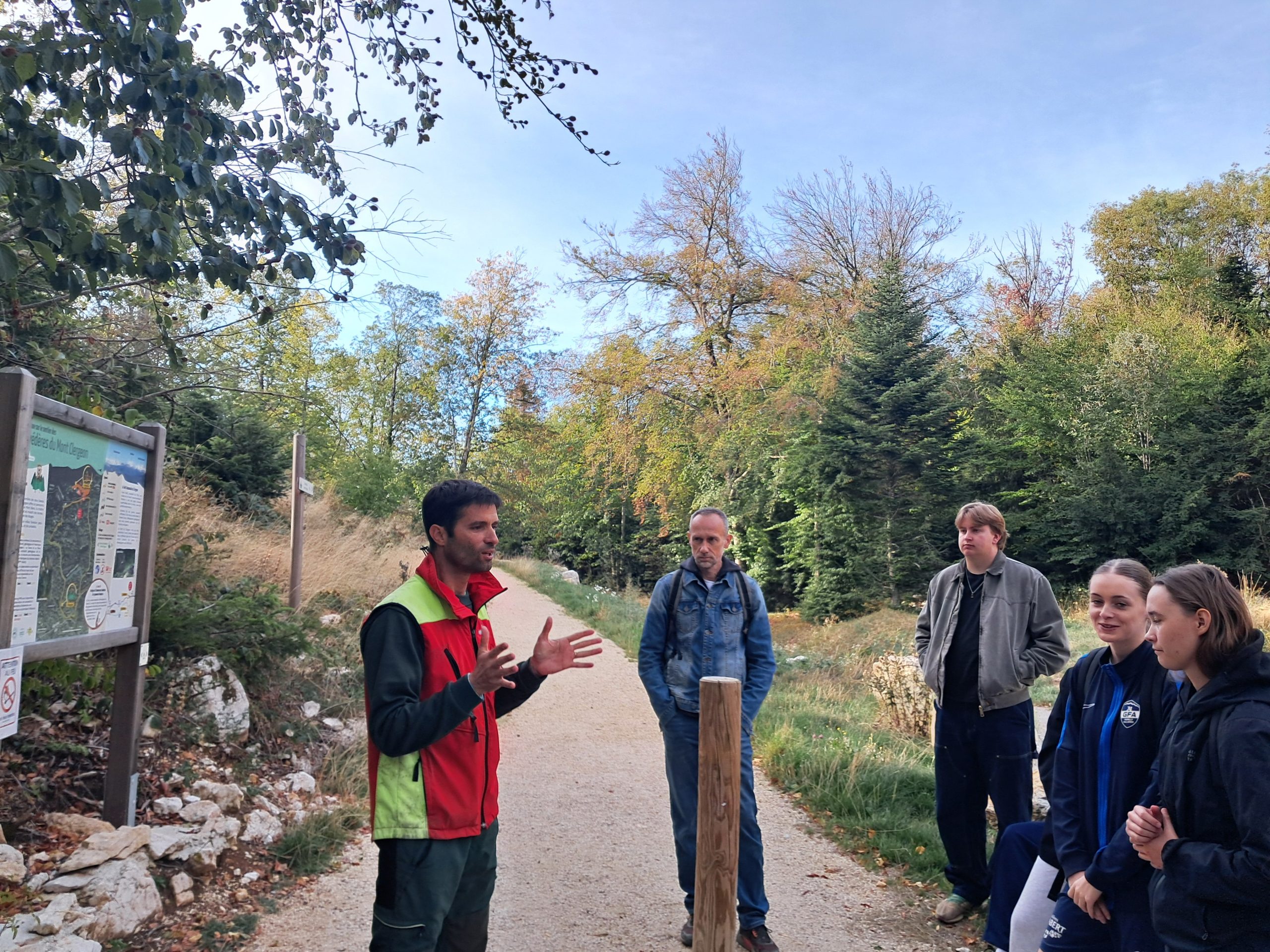 M. Paccard, responsable de l'Unité Territoriale d'Annecy de ONF. -